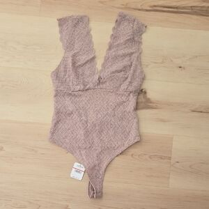 NWT Free People Intimately Everyday Okay Sheer Lace Backless Bodysuit, Size XS